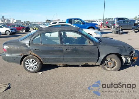 1995 Geo Prizm Lsi from USA, damaged, VIN 1Y1SK5269SZ092656